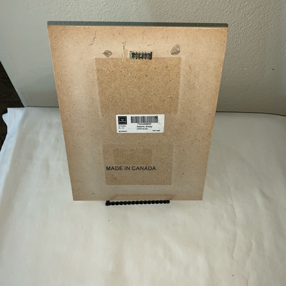 Emily Adams Art Set 2 Citron &Chartreuse 8x10” Pre-Owned in very good condition. - Picture 5 of 9